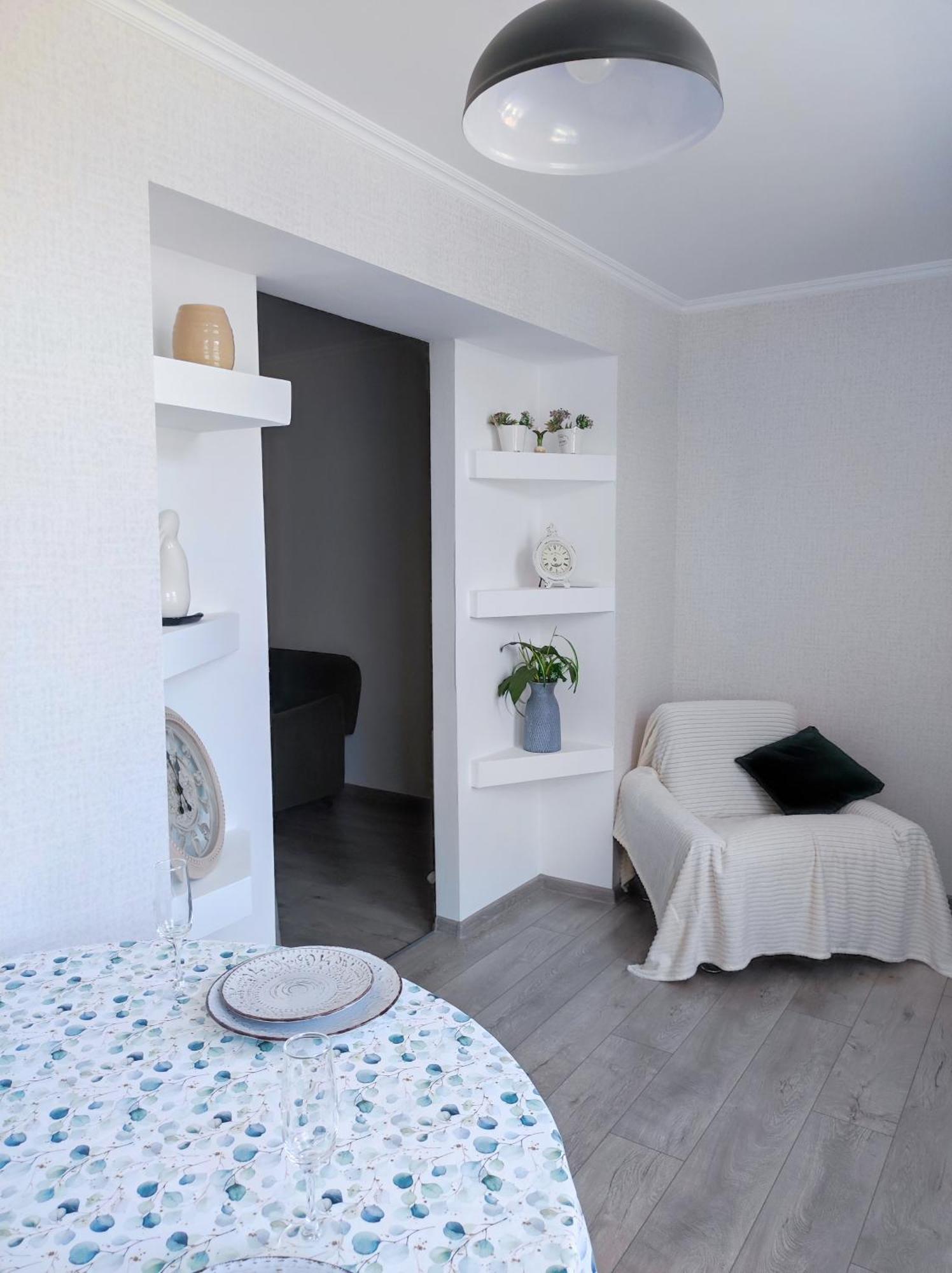 Friendly Guest House Kʼutʼaisi Quarto foto